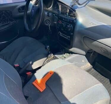 Серый Дэу Сенс, объемом двигателя 1.3 л и пробегом 360 тыс. км за 1300 $, фото 3 на Automoto.ua