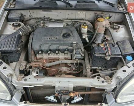 Серый Дэу Сенс, объемом двигателя 1.3 л и пробегом 180 тыс. км за 2000 $, фото 8 на Automoto.ua