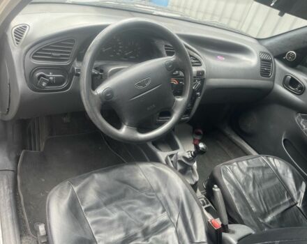 Серый Дэу Сенс, объемом двигателя 1.6 л и пробегом 320 тыс. км за 2000 $, фото 4 на Automoto.ua