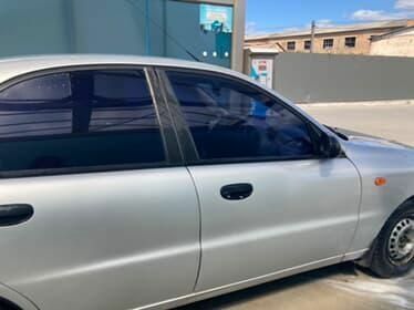 Серый Дэу Сенс, объемом двигателя 1.3 л и пробегом 360 тыс. км за 1300 $, фото 2 на Automoto.ua