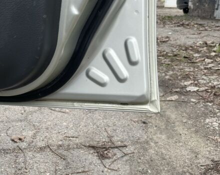 Серый Дэу Сенс, объемом двигателя 1.5 л и пробегом 250 тыс. км за 2500 $, фото 6 на Automoto.ua