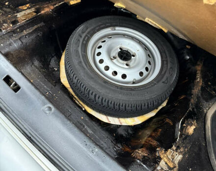 Сірий Деу Сенс, об'ємом двигуна 1.3 л та пробігом 62 тис. км за 3200 $, фото 9 на Automoto.ua