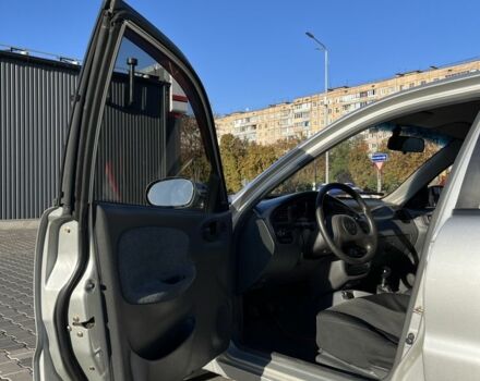 Сірий Деу Сенс, об'ємом двигуна 1.5 л та пробігом 190 тис. км за 3100 $, фото 7 на Automoto.ua