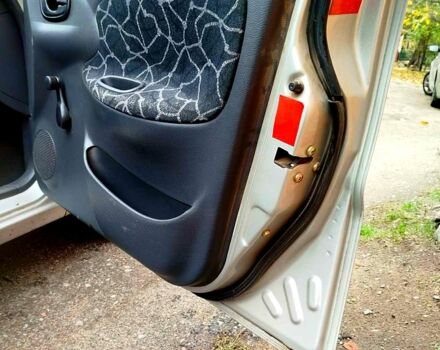 Сірий Деу Сенс, об'ємом двигуна 1.3 л та пробігом 69 тис. км за 2200 $, фото 5 на Automoto.ua