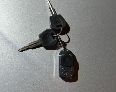 Сірий Деу Сенс, об'ємом двигуна 1.5 л та пробігом 280 тис. км за 1200 $, фото 21 на Automoto.ua