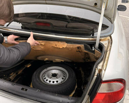 Сірий Деу Сенс, об'ємом двигуна 1.3 л та пробігом 62 тис. км за 3200 $, фото 10 на Automoto.ua