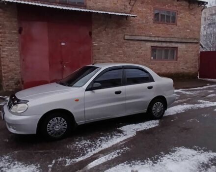 Сірий Деу Сенс, об'ємом двигуна 1.5 л та пробігом 184 тис. км за 2000 $, фото 1 на Automoto.ua