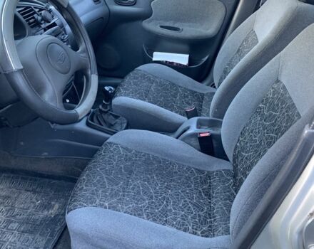 Деу Сенс 2004 у Дрогобичі на Automoto.ua Сірий Деу Сенс, об'ємом двигуна 1.5 л та пробігом 300 тис. км за 1200 $, фото 5 на Automoto.ua