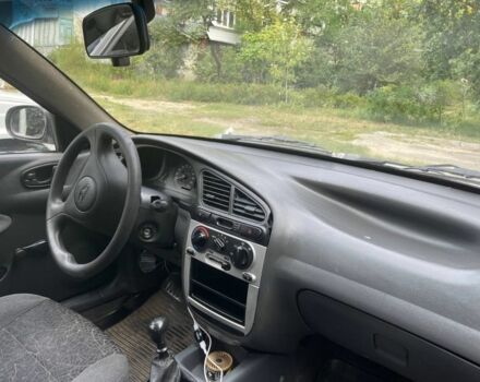 Сірий Деу Сенс, об'ємом двигуна 1.3 л та пробігом 215 тис. км за 1689 $, фото 5 на Automoto.ua