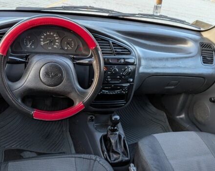 Сірий Деу Сенс, об'ємом двигуна 1.5 л та пробігом 183 тис. км за 2100 $, фото 4 на Automoto.ua