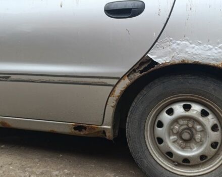 Сірий Деу Сенс, об'ємом двигуна 1.5 л та пробігом 240 тис. км за 777 $, фото 2 на Automoto.ua