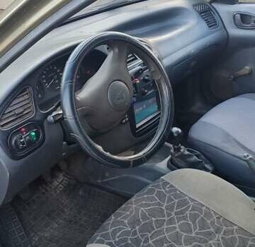 Сірий Деу Сенс, об'ємом двигуна 1.3 л та пробігом 134 тис. км за 1200 $, фото 7 на Automoto.ua