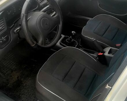 Серый Дэу Сенс, объемом двигателя 1.3 л и пробегом 330 тыс. км за 1650 $, фото 4 на Automoto.ua