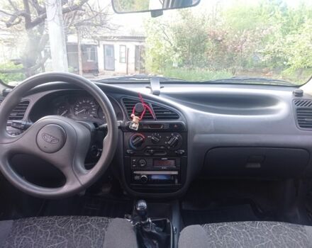 Сірий Деу Сенс, об'ємом двигуна 1.3 л та пробігом 380 тис. км за 1000 $, фото 3 на Automoto.ua