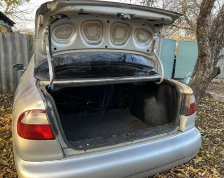 Серый Дэу Сенс, объемом двигателя 1.5 л и пробегом 300 тыс. км за 800 $, фото 1 на Automoto.ua