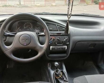 Серый Дэу Сенс, объемом двигателя 1.3 л и пробегом 180 тыс. км за 2000 $, фото 4 на Automoto.ua