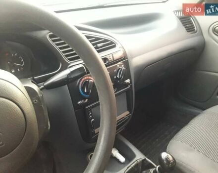Сірий Деу Сенс, об'ємом двигуна 1.3 л та пробігом 202 тис. км за 2700 $, фото 6 на Automoto.ua