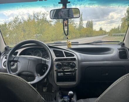 Сірий Деу Сенс, об'ємом двигуна 1.5 л та пробігом 200 тис. км за 3200 $, фото 5 на Automoto.ua