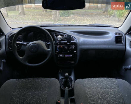 Деу Сенс 2005 у Кривому Розі на Automoto.ua Сірий Деу Сенс, об'ємом двигуна 1.3 л та пробігом 265 тис. км за 2400 $, фото 13 на Automoto.ua