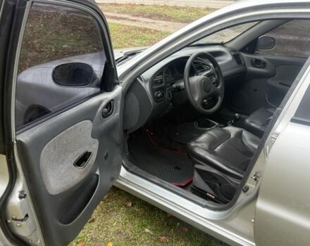 Сірий Деу Сенс, об'ємом двигуна 1.5 л та пробігом 180 тис. км за 1750 $, фото 4 на Automoto.ua