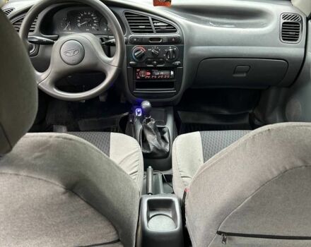 Серый Дэу Сенс, объемом двигателя 0 л и пробегом 1000 тыс. км за 2150 $, фото 5 на Automoto.ua