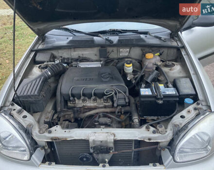 Сірий Деу Сенс, об'ємом двигуна 1.3 л та пробігом 300 тис. км за 1999 $, фото 22 на Automoto.ua