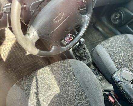 Серый Дэу Сенс, объемом двигателя 1.3 л и пробегом 200 тыс. км за 1250 $, фото 4 на Automoto.ua