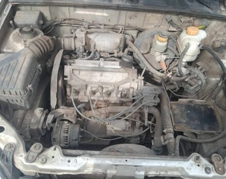 Серый Дэу Сенс, объемом двигателя 1.3 л и пробегом 160 тыс. км за 2000 $, фото 3 на Automoto.ua