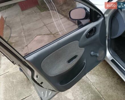 Сірий Деу Сенс, об'ємом двигуна 1.3 л та пробігом 140 тис. км за 2100 $, фото 8 на Automoto.ua