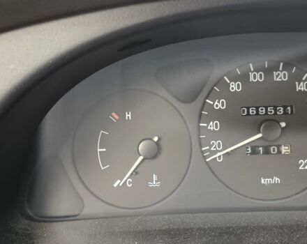 Сірий Деу Сенс, об'ємом двигуна 1.3 л та пробігом 69 тис. км за 2000 $, фото 3 на Automoto.ua