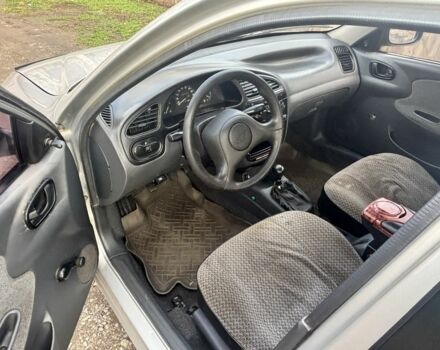 Сірий Деу Сенс, об'ємом двигуна 1.3 л та пробігом 300 тис. км за 1650 $, фото 4 на Automoto.ua