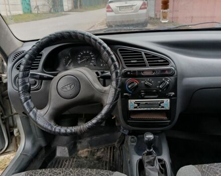 Серый Дэу Сенс, объемом двигателя 1.5 л и пробегом 257 тыс. км за 1999 $, фото 4 на Automoto.ua