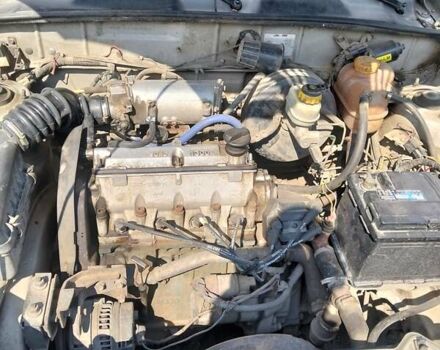 Сірий Деу Сенс, об'ємом двигуна 1.3 л та пробігом 258 тис. км за 1650 $, фото 9 на Automoto.ua