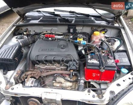 Серый Дэу Сенс, объемом двигателя 1.3 л и пробегом 343 тыс. км за 2000 $, фото 4 на Automoto.ua