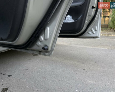 Деу Сенс 2005 у Кривому Розі на Automoto.ua Сірий Деу Сенс, об'ємом двигуна 1.3 л та пробігом 265 тис. км за 2400 $, фото 15 на Automoto.ua