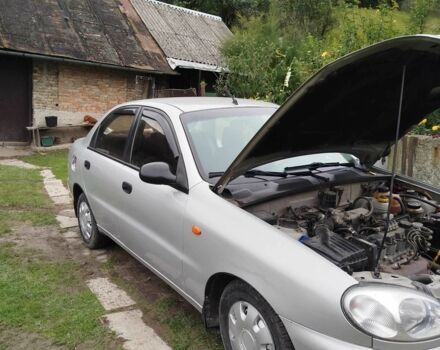 Сірий Деу Сенс, об'ємом двигуна 1.5 л та пробігом 197 тис. км за 2000 $, фото 3 на Automoto.ua