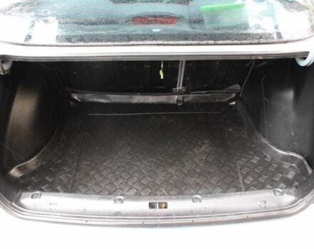 Деу Сенс 2005 у Житомирі на Automoto.ua Сірий Деу Сенс, об'ємом двигуна 1.6 л та пробігом 215 тис. км за 1750 $, фото 14 на Automoto.ua