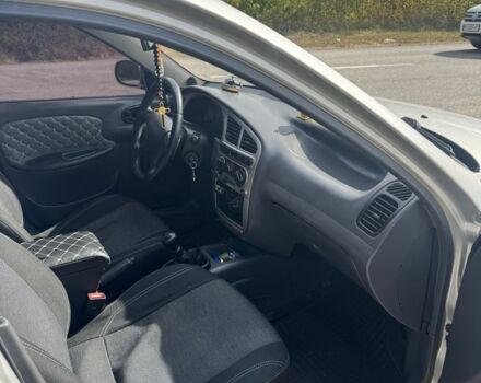 Сірий Деу Сенс, об'ємом двигуна 1.5 л та пробігом 200 тис. км за 3200 $, фото 4 на Automoto.ua