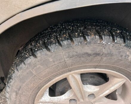 Деу Сенс 2005 у Константиновке на Automoto.ua Сірий Деу Сенс, об'ємом двигуна 1.3 л та пробігом 200 тис. км за 571 $, фото 6 на Automoto.ua