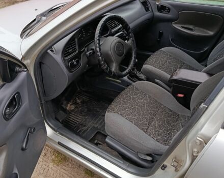 Серый Дэу Сенс, объемом двигателя 1.5 л и пробегом 257 тыс. км за 1999 $, фото 5 на Automoto.ua