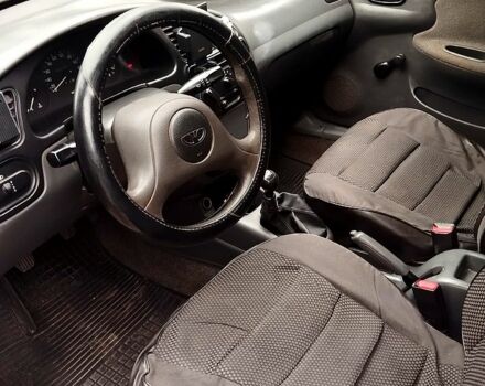 Серый Дэу Сенс, объемом двигателя 1.3 л и пробегом 280 тыс. км за 2000 $, фото 4 на Automoto.ua