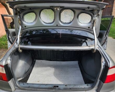 Серый Дэу Сенс, объемом двигателя 1.3 л и пробегом 217 тыс. км за 2000 $, фото 4 на Automoto.ua