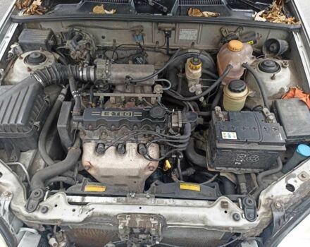 Серый Дэу Сенс, объемом двигателя 1.5 л и пробегом 270 тыс. км за 1900 $, фото 4 на Automoto.ua