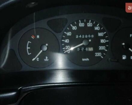 Серый Дэу Сенс, объемом двигателя 1.5 л и пробегом 242 тыс. км за 1100 $, фото 1 на Automoto.ua