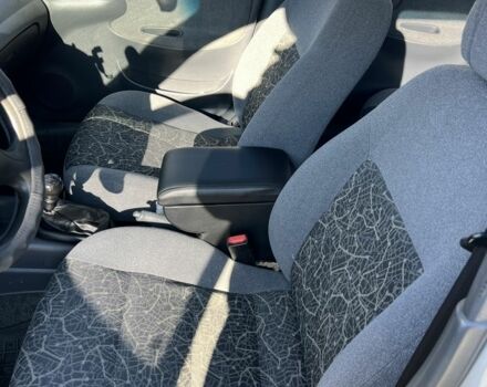 Сірий Деу Сенс, об'ємом двигуна 1.5 л та пробігом 198 тис. км за 3300 $, фото 7 на Automoto.ua