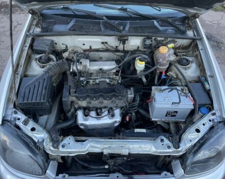 Сірий Деу Сенс, об'ємом двигуна 1.5 л та пробігом 250 тис. км за 1450 $, фото 7 на Automoto.ua