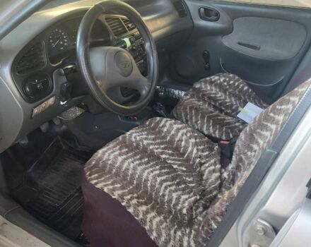 Сірий Деу Сенс, об'ємом двигуна 1.5 л та пробігом 185 тис. км за 2000 $, фото 6 на Automoto.ua