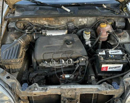 Серый Дэу Сенс, объемом двигателя 0 л и пробегом 268 тыс. км за 1300 $, фото 10 на Automoto.ua