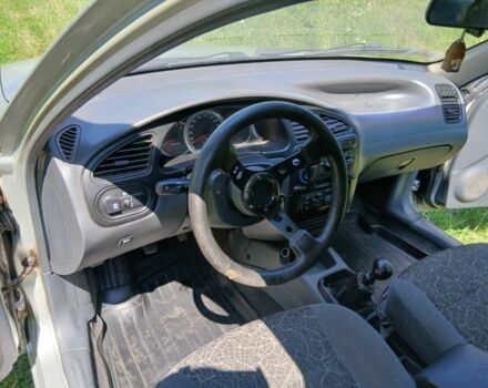 Серый Дэу Сенс, объемом двигателя 1.5 л и пробегом 180 тыс. км за 2100 $, фото 6 на Automoto.ua