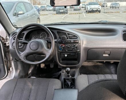 Сірий Деу Сенс, об'ємом двигуна 1.5 л та пробігом 247 тис. км за 2700 $, фото 4 на Automoto.ua